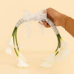 Pearl White Touch bridal bouquet – 8 Flowers